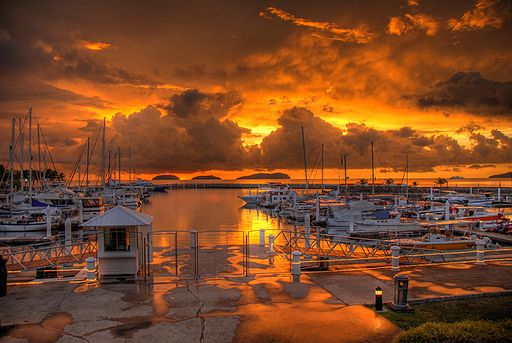 512px-Sutera_harbour_sunset